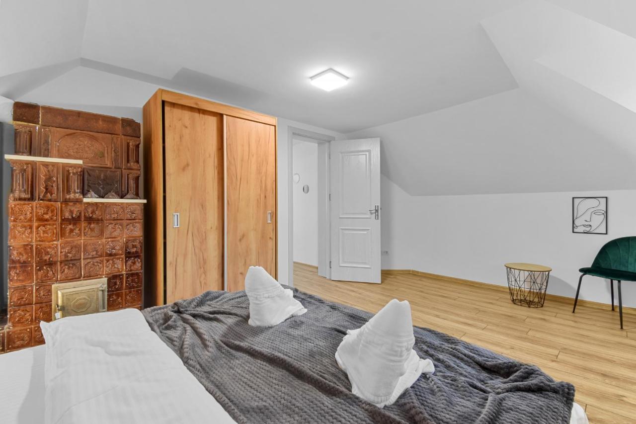 Two Bedrooms Hytta Apartment Sinaia Exteriör bild