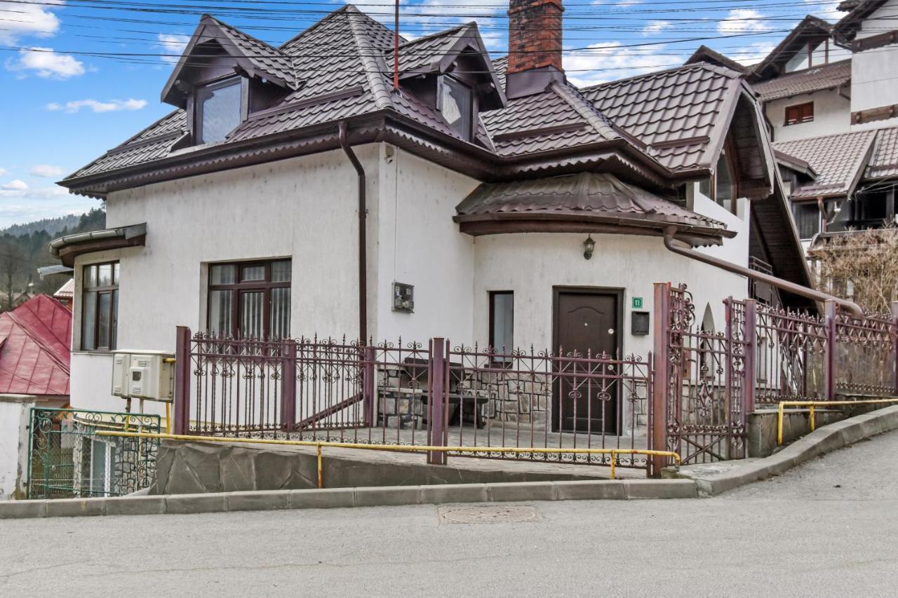 Two Bedrooms Hytta Apartment Sinaia Exteriör bild